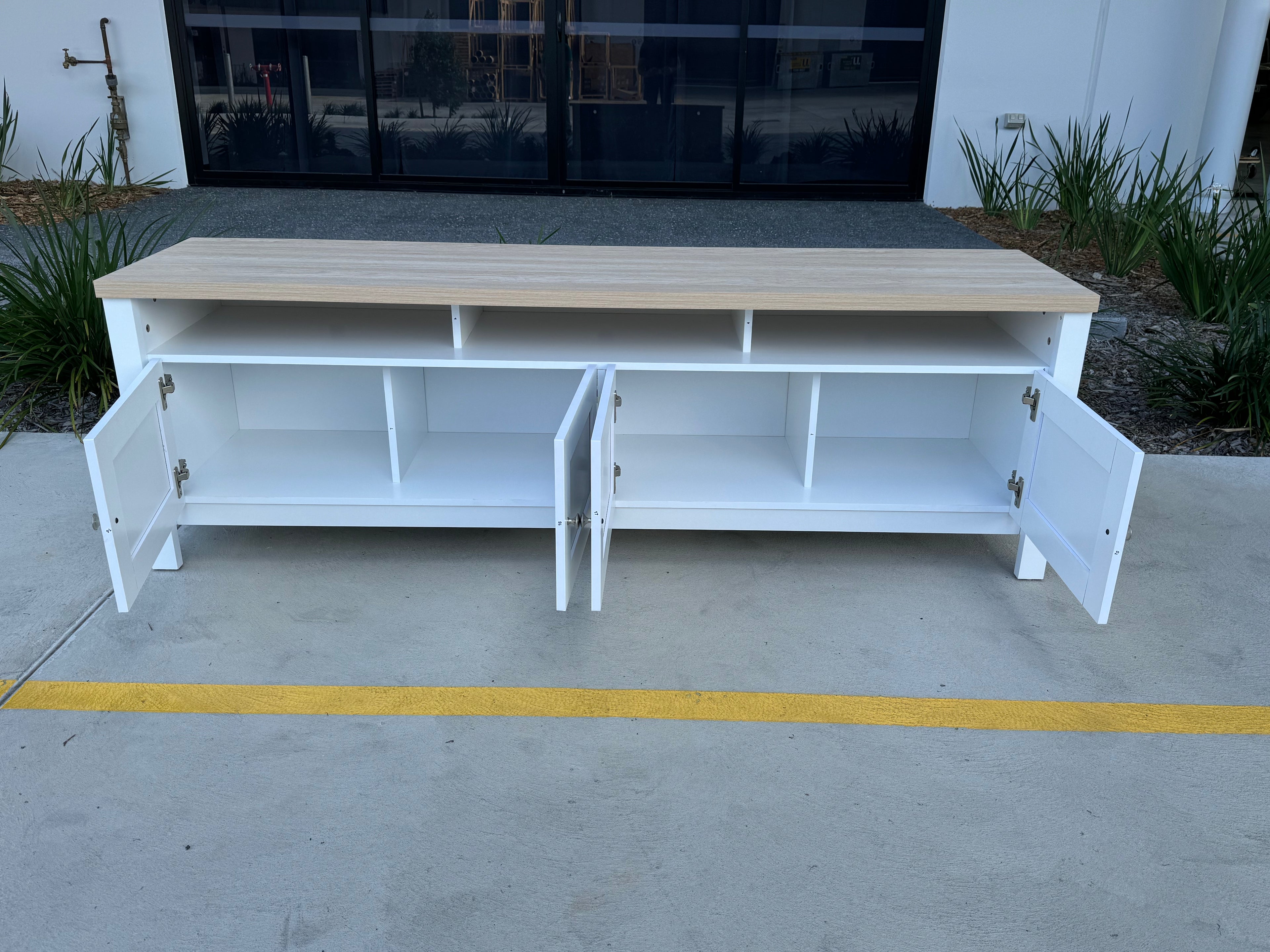 TV Unit
